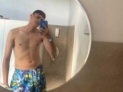 ElFlaquitoo - male webcam at xLoveCam