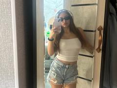ElaEicke from xLoveCam