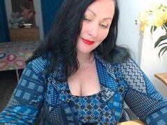 ElaineNights-hot - female with black hair webcam at xLoveCam