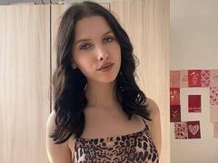 ElaraMoon - female with black hair and  small tits webcam at xLoveCam