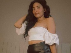 Elayha69 - female webcam at xLoveCam