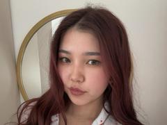 ElbaHuppenbauer - female with black hair webcam at xLoveCam
