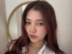 ElbaHuppenbauer - female with black hair webcam at xLoveCam