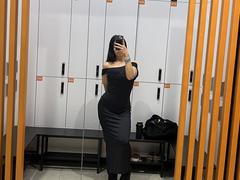 EleanorJody - female with brown hair and  big tits webcam at xLoveCam