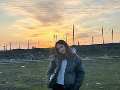 EleaseTichenor - female with brown hair and  big tits webcam at xLoveCam