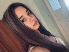 EleaseTichenor - female with brown hair and  big tits webcam at xLoveCam