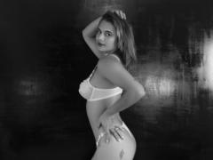 ElectraHarding - female with brown hair and  big tits webcam at LiveJasmin