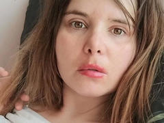 ElenaSchatz-hot from xLoveCam