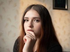 KaitlynVinion - female with brown hair and  big tits webcam at LiveJasmin
