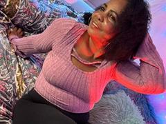 EleonorEbony - female with black hair and  small tits webcam at xLoveCam