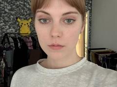 EleonorYoneoka - female with red hair webcam at xLoveCam
