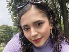 EliBaker - female with brown hair webcam at xLoveCam