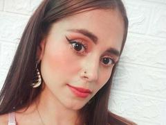 EliBaker - female with brown hair webcam at xLoveCam