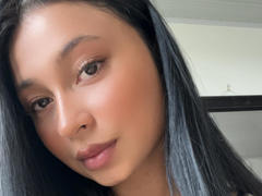 EliaBaker from xLoveCam