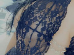 EliaLina - female with black hair webcam at xLoveCam