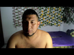 ElianGoldS from xLoveCam