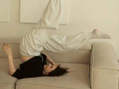 CarmonYorton - female with brown hair webcam at xLoveCam