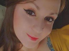 ElinaJhonson - female with brown hair and  big tits webcam at xLoveCam