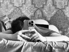 ElisaHotlis - blond female with  big tits webcam at xLoveCam