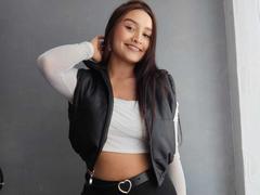 ElisaTurner from xLoveCam