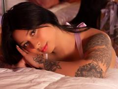 ElissaFontana - female with black hair and  big tits webcam at xLoveCam