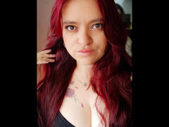 ElizabethFire - female webcam at xLoveCam
