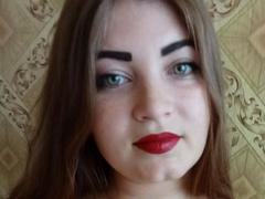 ElizabethHottie - blond female with  big tits webcam at xLoveCam