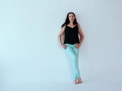 ElizabethSo - female with black hair and  small tits webcam at xLoveCam