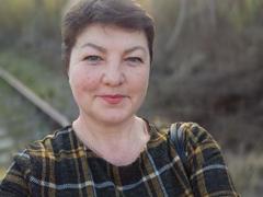 ElizabethWind - female webcam at xLoveCam