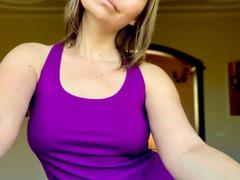 ElizavetaCream - blond female with  big tits webcam at xLoveCam