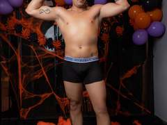 ElkynAndNell - couple webcam at xLoveCam