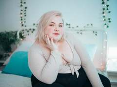 EllaBale - blond female with  big tits webcam at LiveJasmin