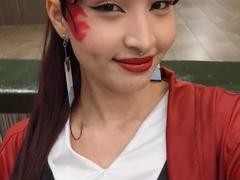 EllectraX - female with black hair webcam at xLoveCam