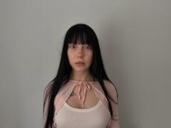 EllenChristoph - female with black hair webcam at xLoveCam