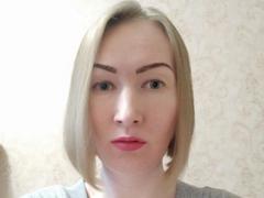 EllenJoy from xLoveCam