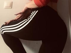 EllenVinny - blond female with  big tits webcam at xLoveCam