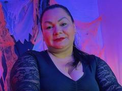EllenaMilf - female with black hair and  big tits webcam at xLoveCam