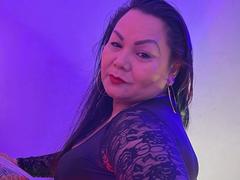 EllenaMilf - female with black hair and  big tits webcam at xLoveCam