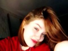 EllieFire from xLoveCam