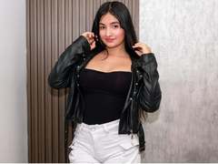 EllyRosse - female with red hair and  big tits webcam at xLoveCam