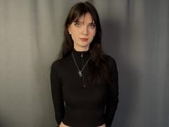 ElmaFasula - female webcam at xLoveCam