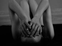 DouceElo - female with brown hair webcam at xLoveCam