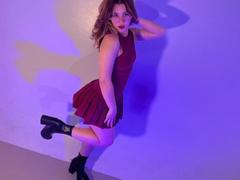 ElodieGardner - blond female webcam at xLoveCam