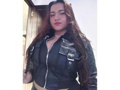 ElsaSantos - female webcam at xLoveCam