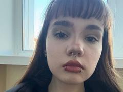 ElseEikner - female webcam at xLoveCam