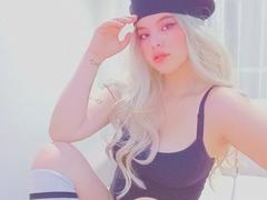 AlanaVeronica from xLoveCam