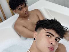 ElyanMatheus - male webcam at xLoveCam