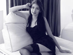 ElysabethCecile - female with brown hair webcam at xLoveCam