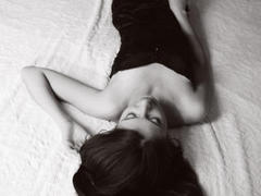 ElysabethCecile - female with brown hair webcam at xLoveCam