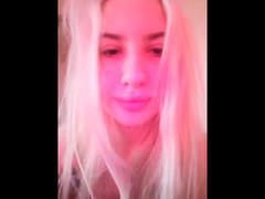 ElzaKom - blond female with  big tits webcam at xLoveCam